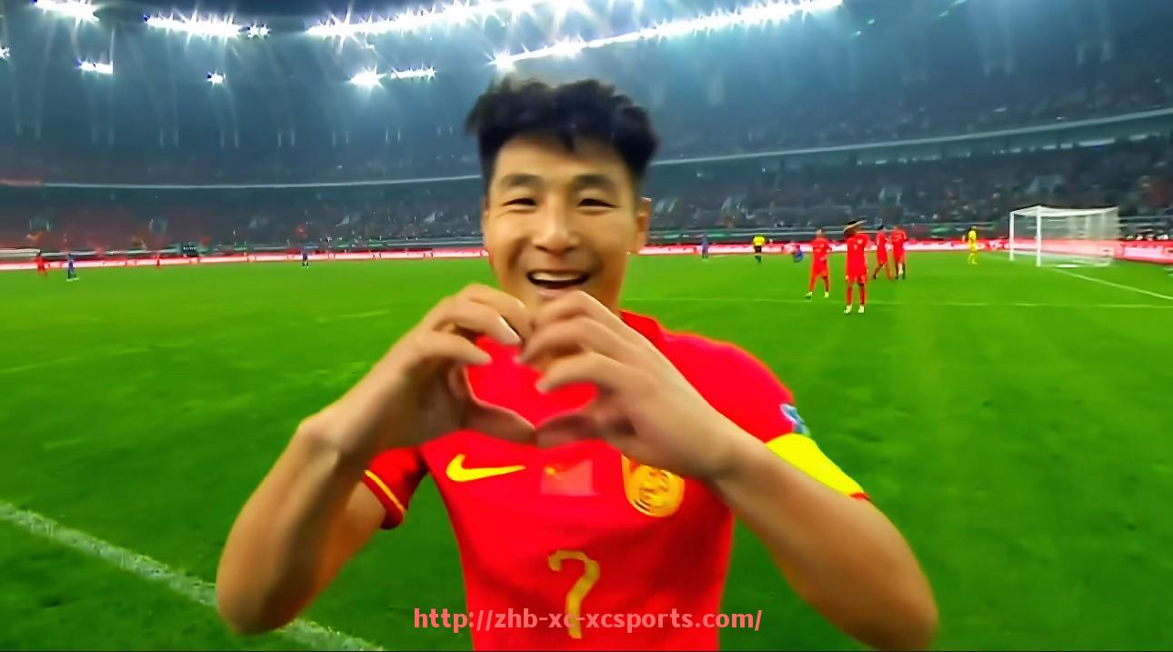 杏彩体育-法甲进攻战术再次评估与中前场发挥观察